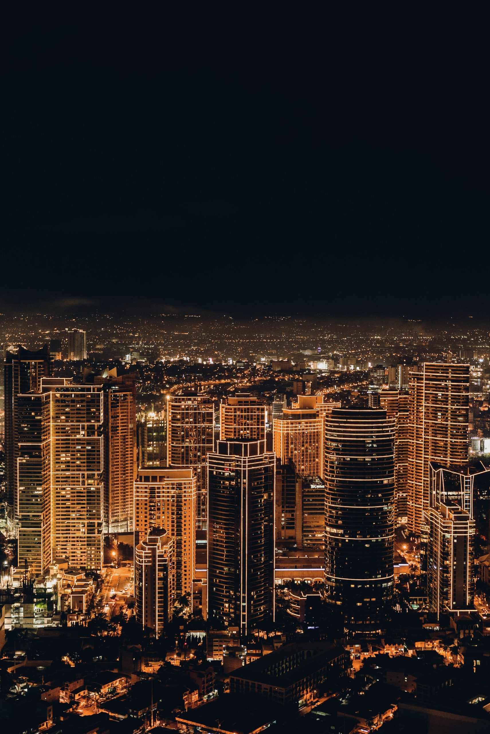 Building Smarter, More Sustainable Cities with IoT and Telecommunications