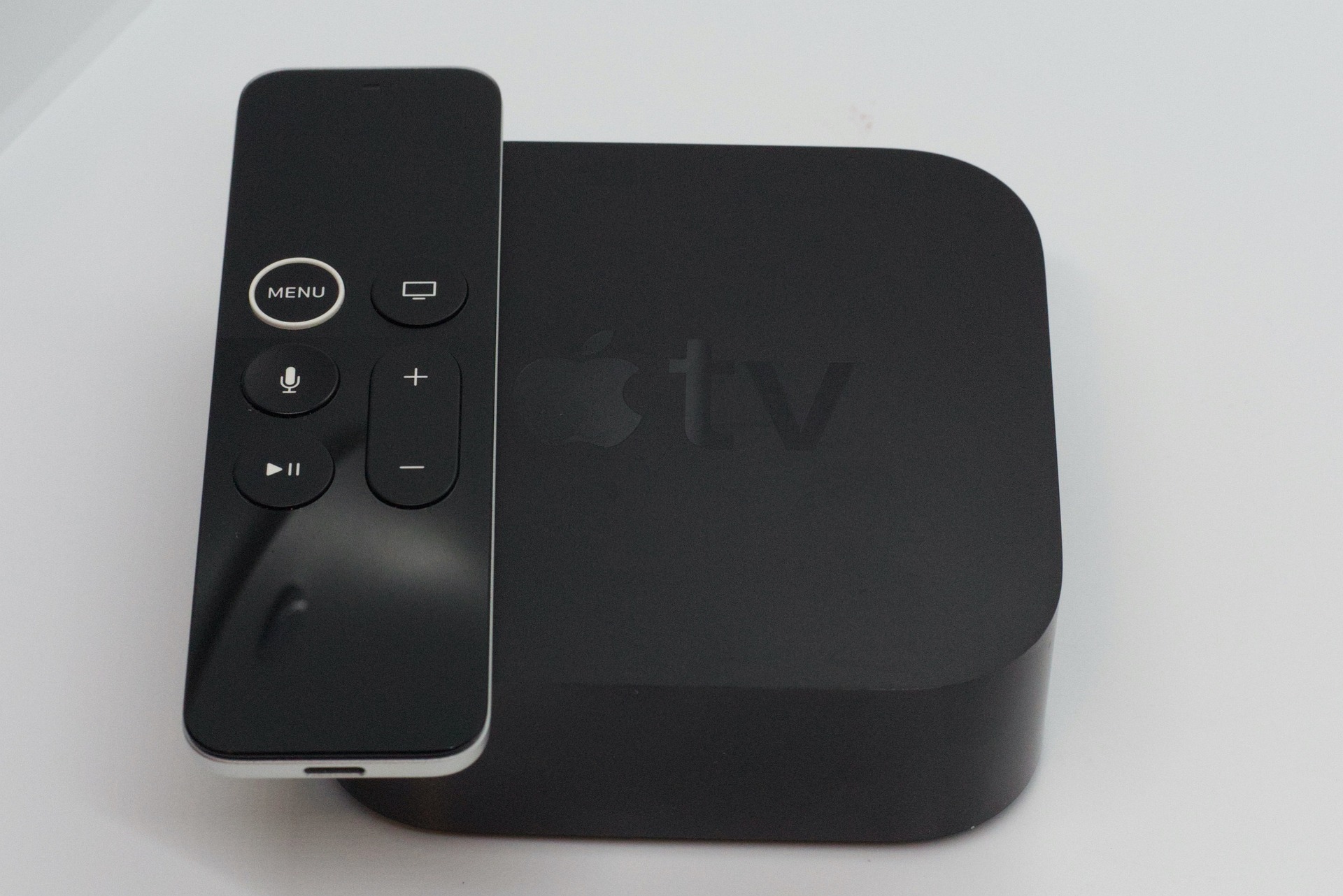 9 Surprising Tech Tricks You Didn’t Know You Needed, Including TV Remote Hacking!