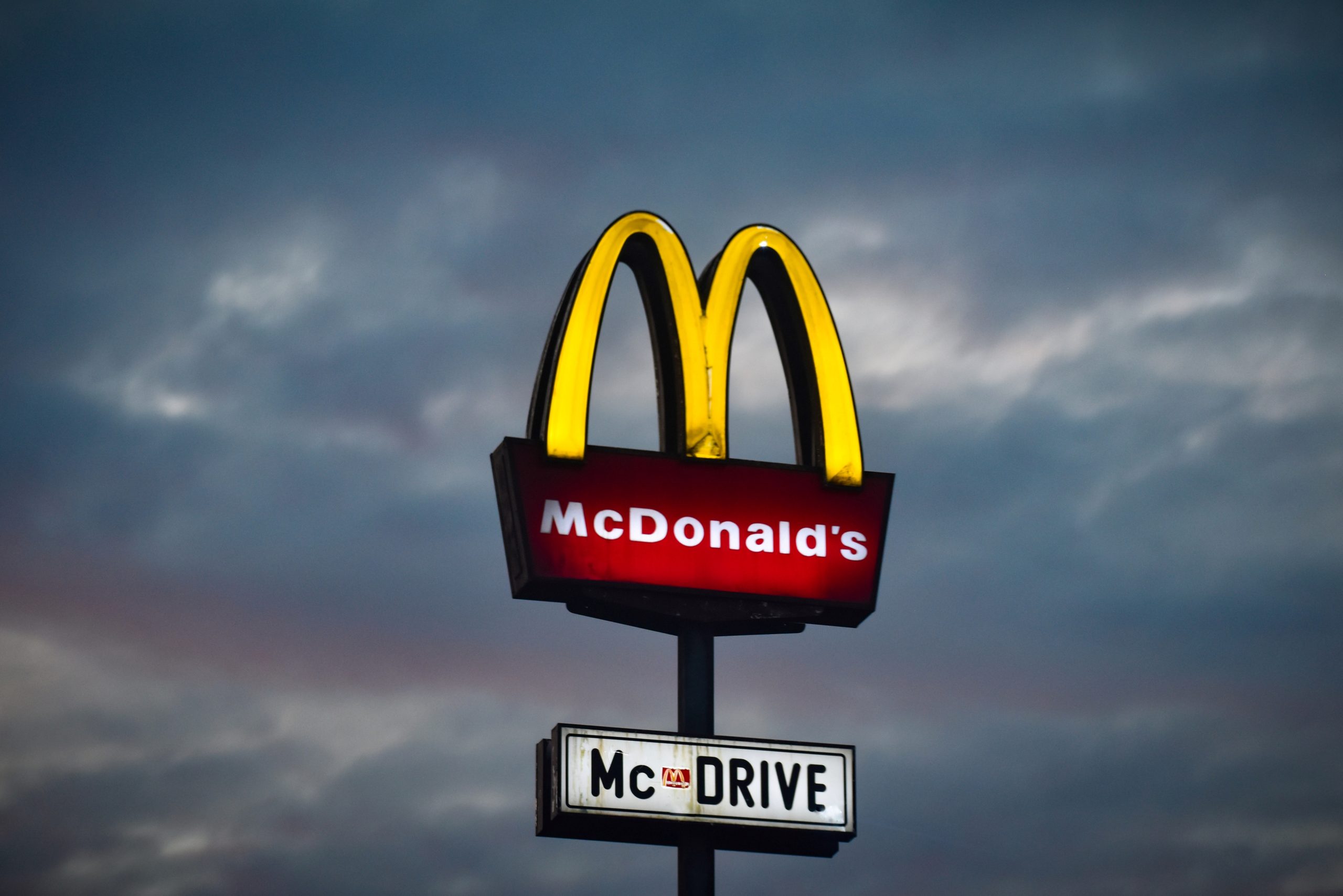 Corporate Layoffs Looming: McDonald’s Proactively Shifts to Remote Work