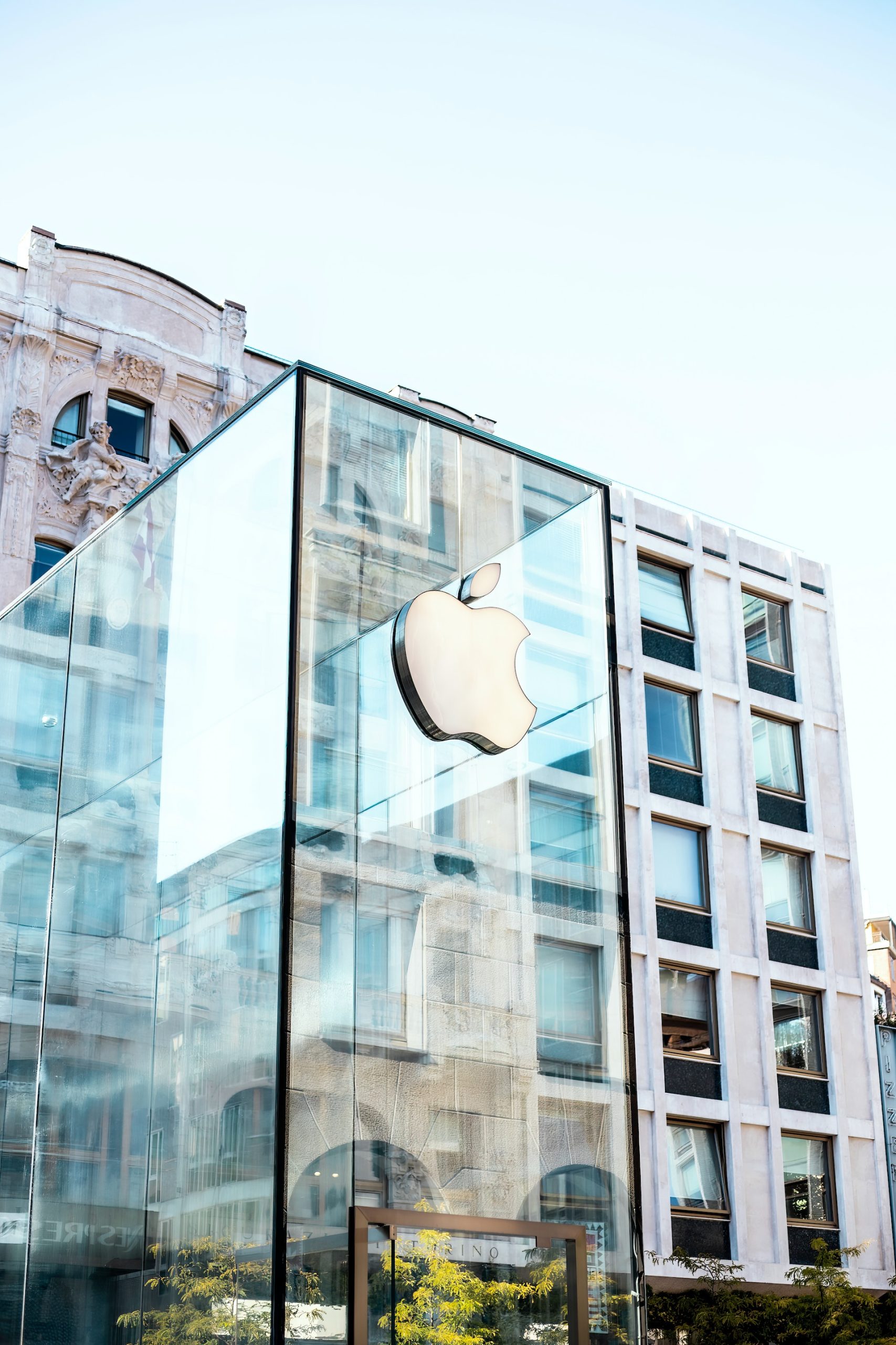 The Future of Tech: Apple, Qualcomm, and AMD’s Earnings Reports Hold the Key