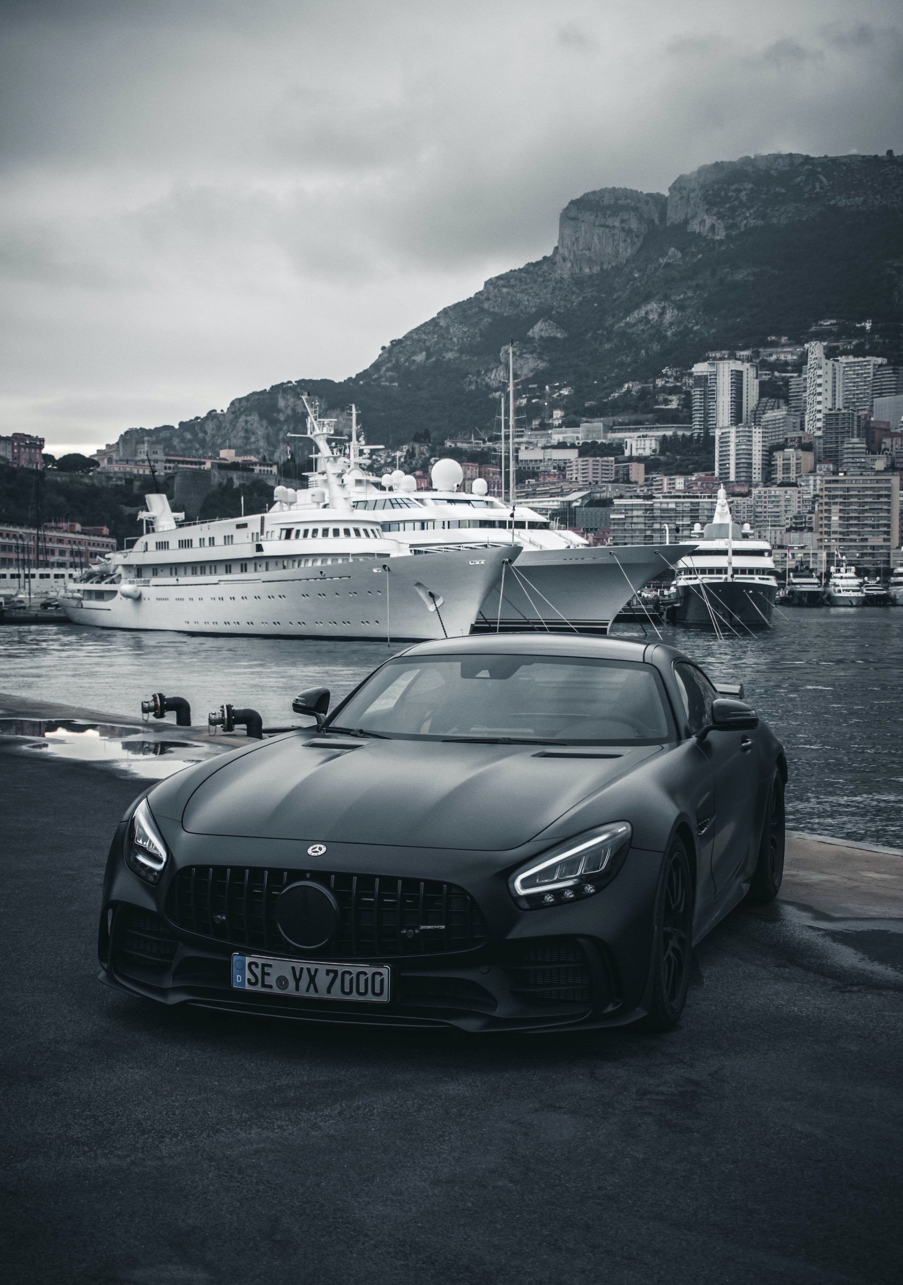 From Racetrack to Road: Discover the F1-Inspired Turbo Technology in the Mercedes-AMG SL 43