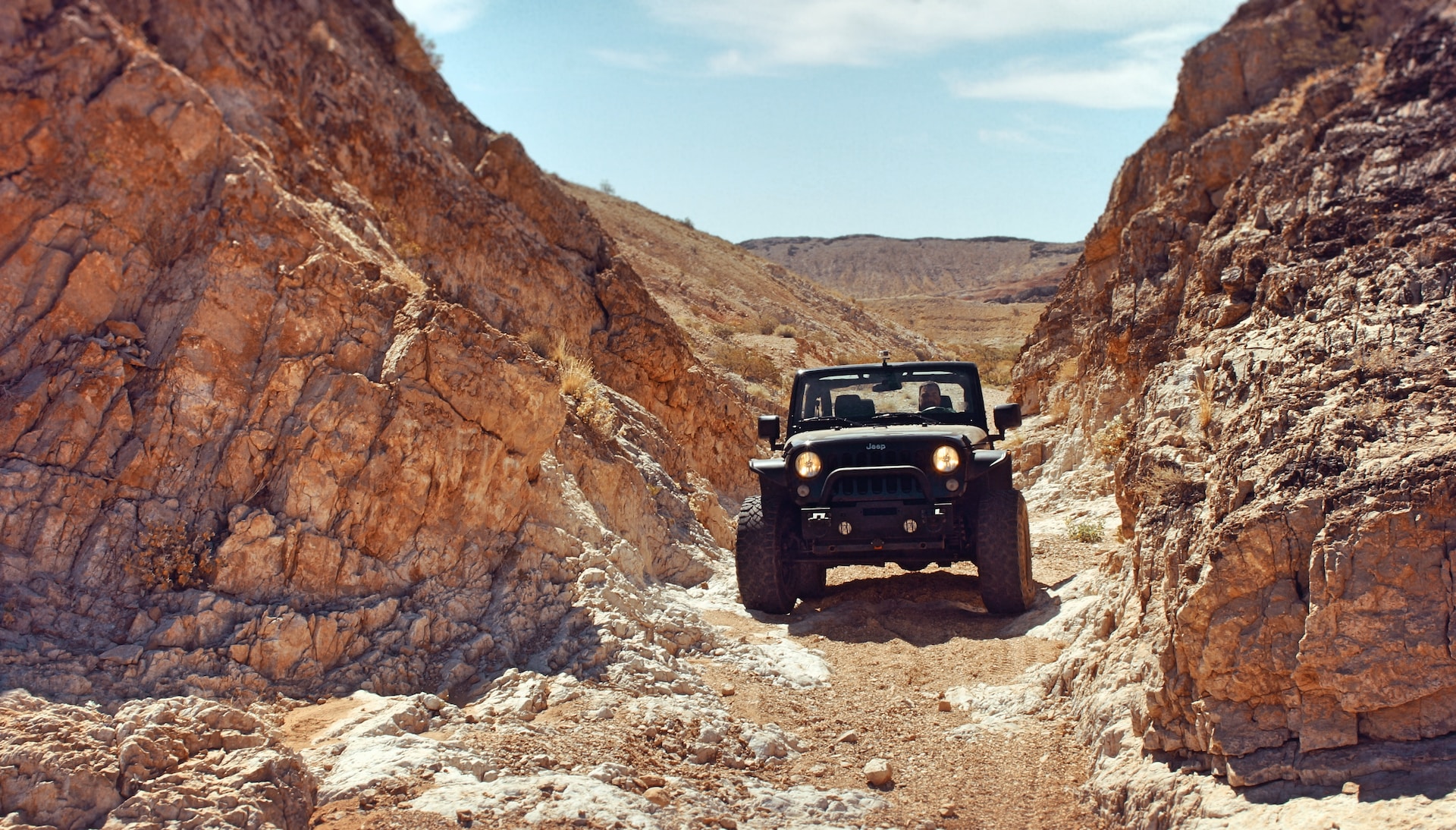 Silent Power, Unstoppable Force: The All-Electric Jeep Wrangler Prepares to Dominate Off-Roading