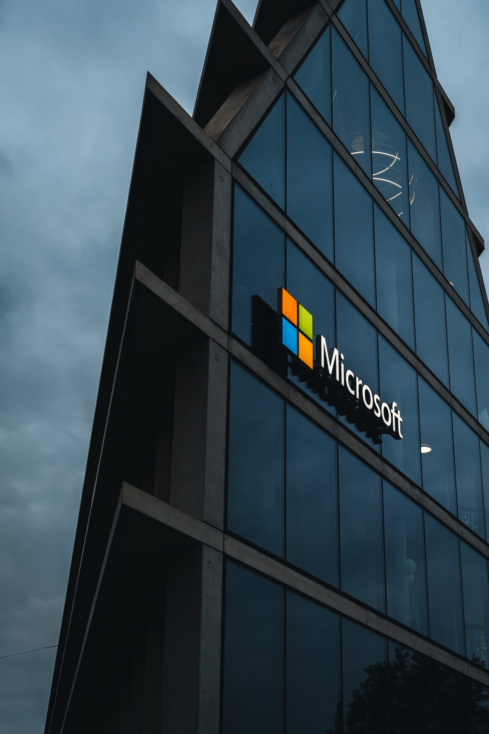 Russian Cyber Espionage Hits Microsoft: Leaders’ Emails Stolen