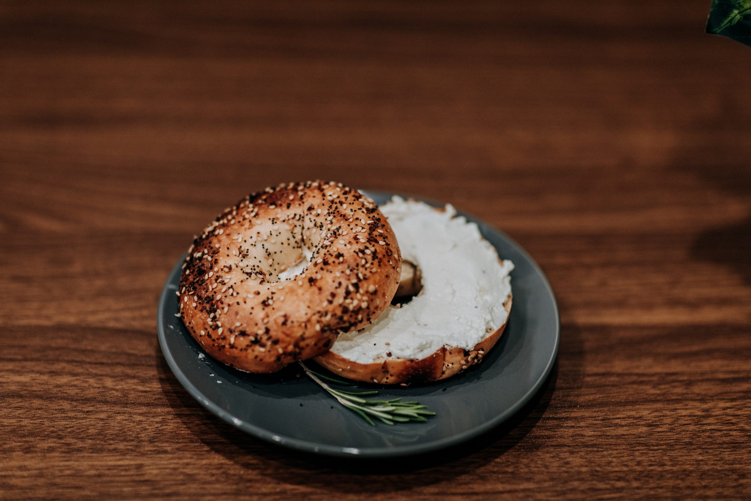 Hand-Rolled Delights: Discover the Secrets of New York’s Bagel Master