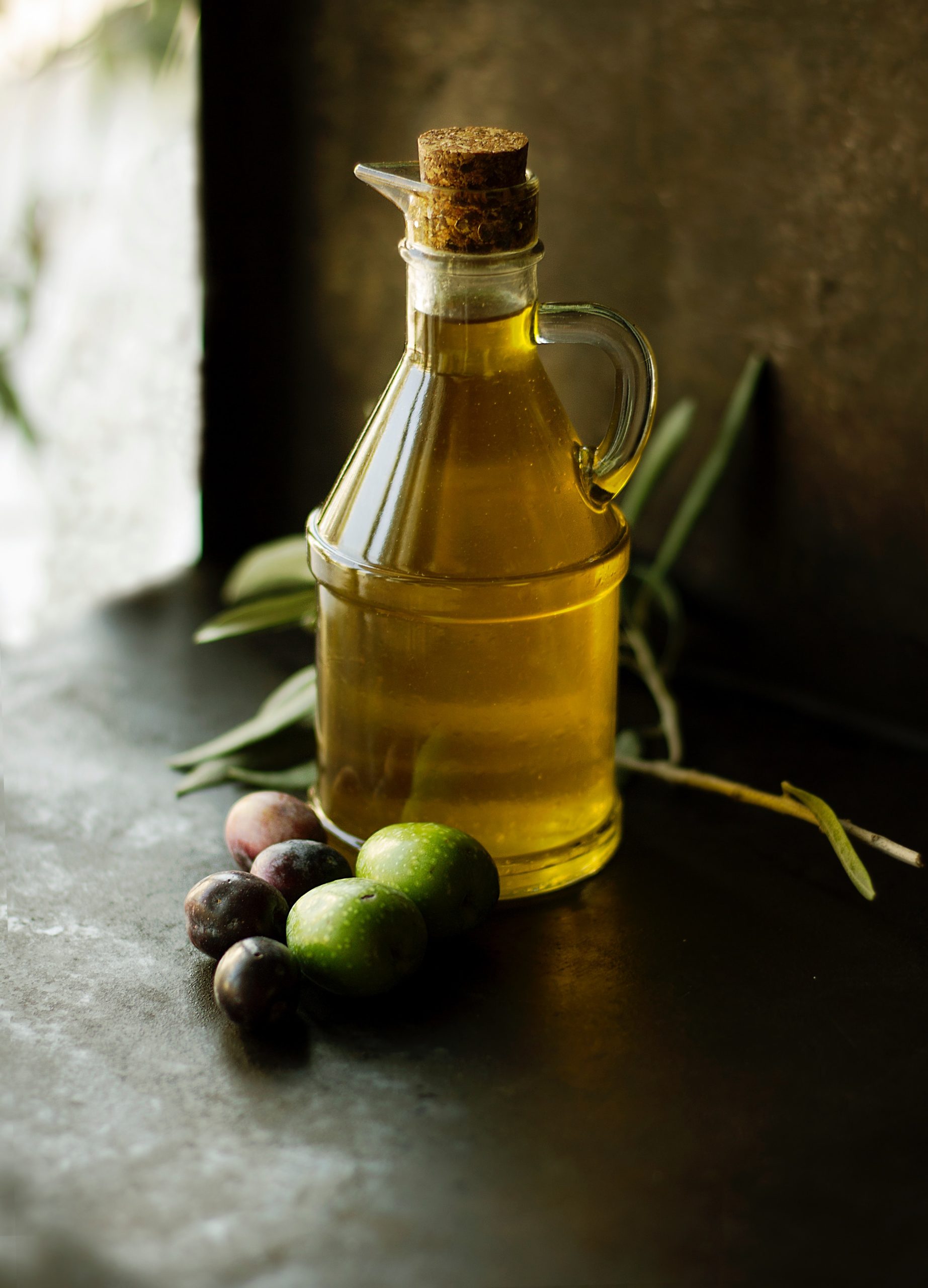 Say Goodbye to Acne and Wrinkles with the Power of Olive Oil