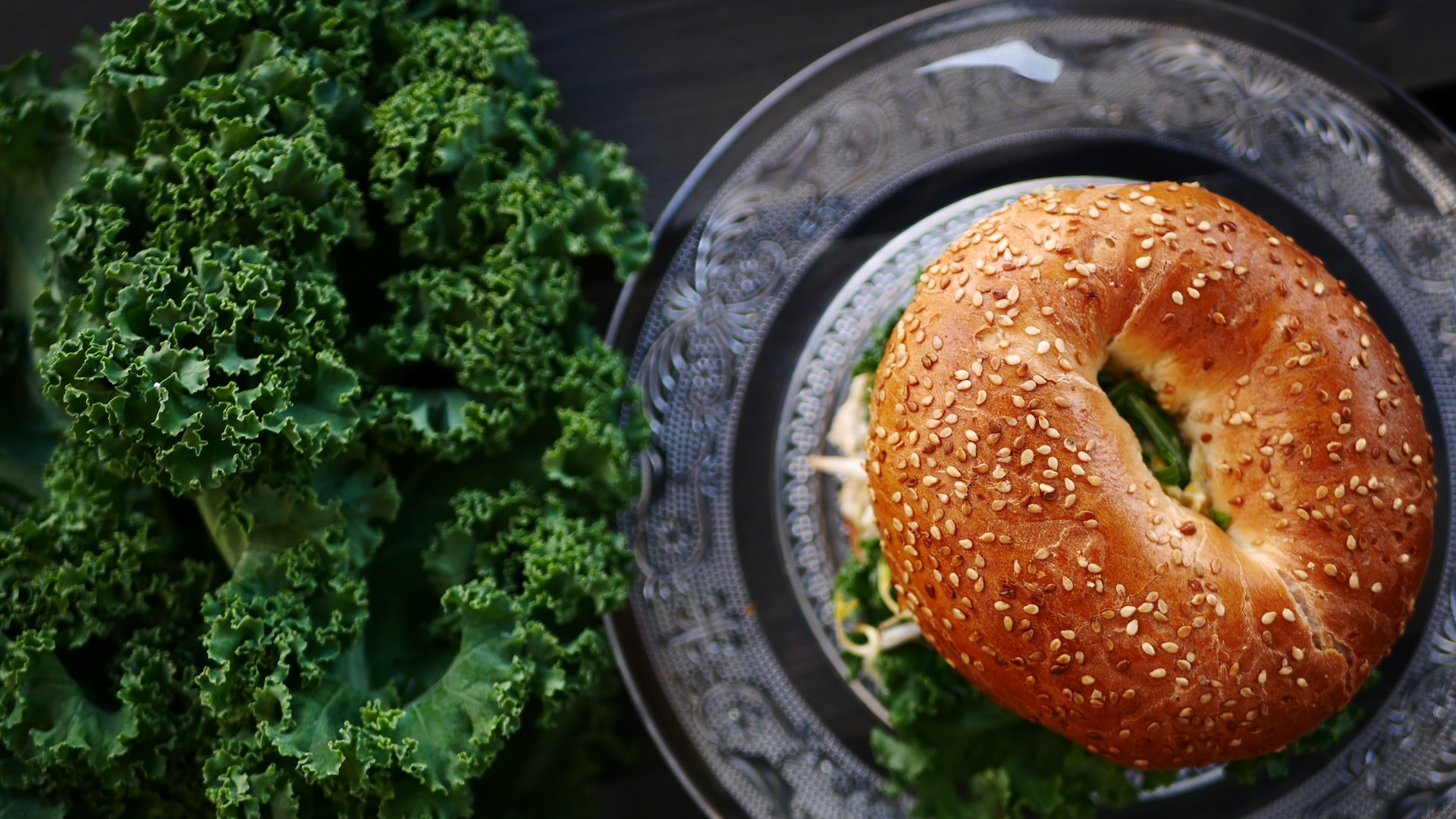 Plant-Based Delight: Unveiling a Burger That Tastes Remarkably Like Beef!