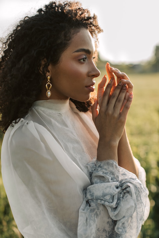 From Early Humans to Modern Times How Curly Hair Helped Our Ancestors Survive