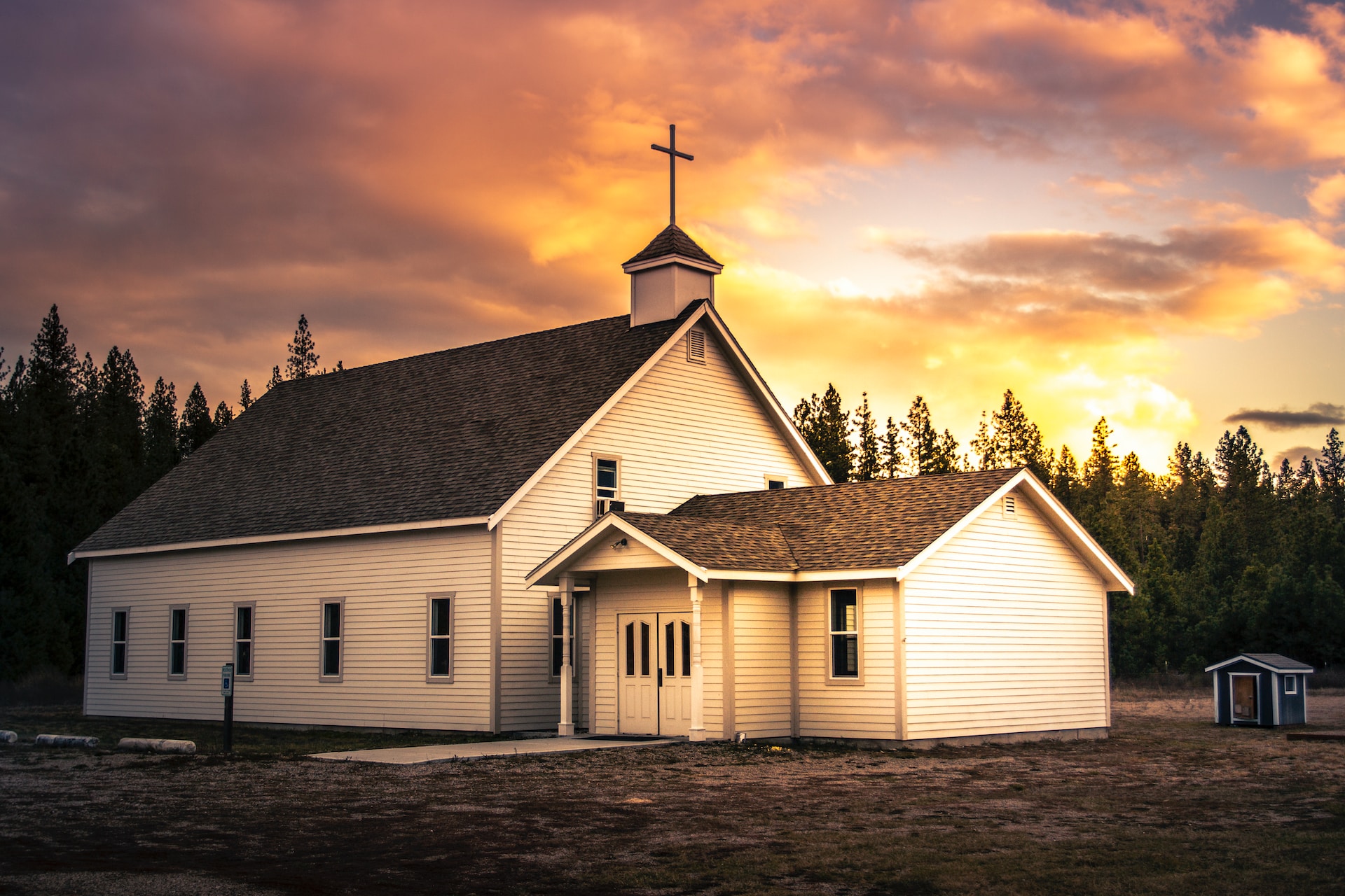 Unveiling the Divide: Oklahoma’s Controversial Attempt to Tear Down the Church-State Wall