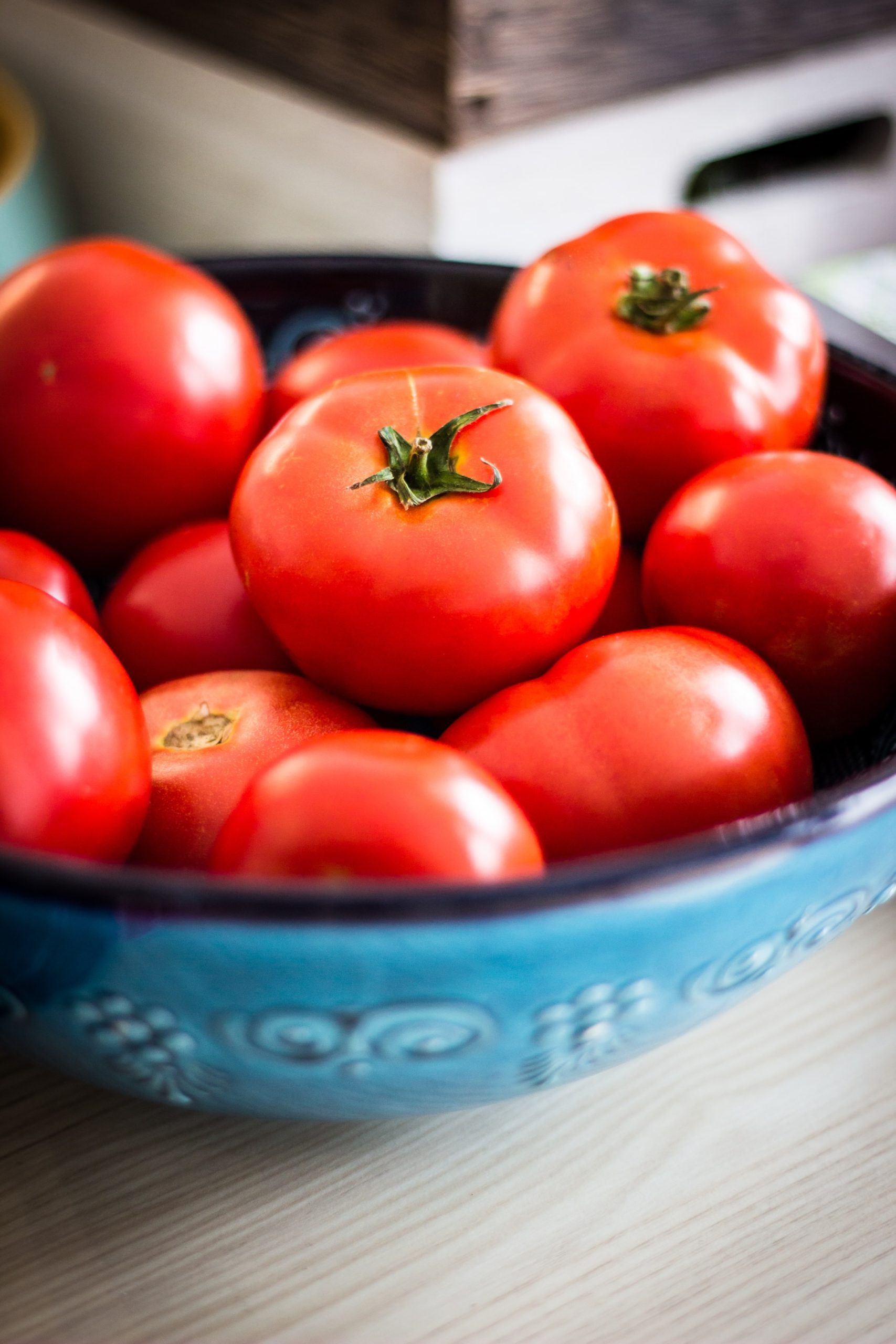 Enhancing Tomato Crop Resilience: Achieving Commercial-Ready Disease Resistance