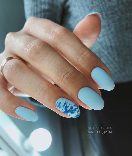 Dive into Pool Nails: Creating Optical Illusions for Your Manicure