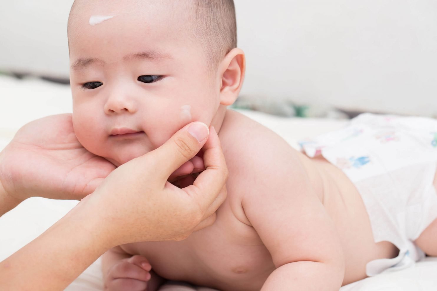 Baby Skin Care: Gentle Products for Your Little One’s Delicate Needs