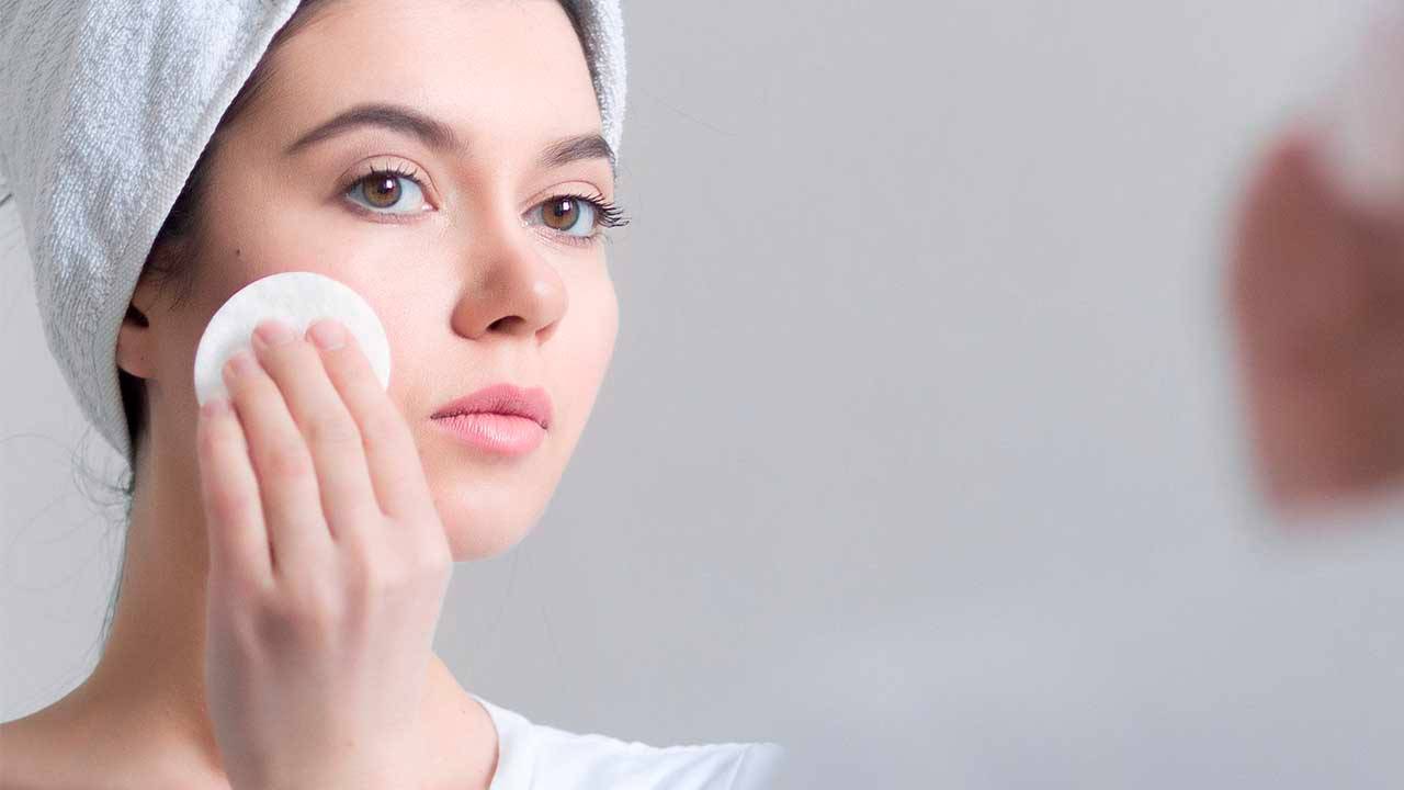 Clearing the Shine: Mastering Oily Skin Care