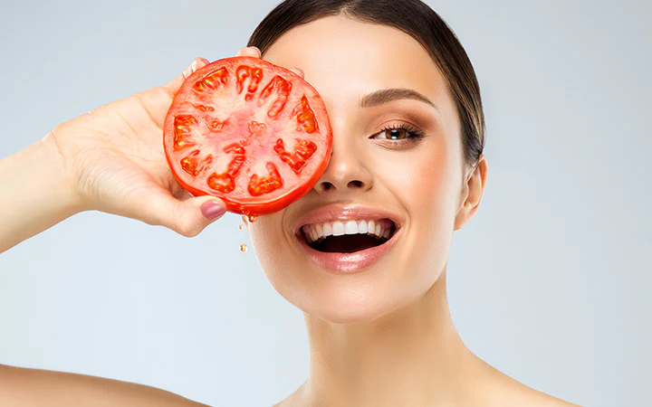 Ripe for Radiance: Harnessing Tomato for Your Facial Skincare