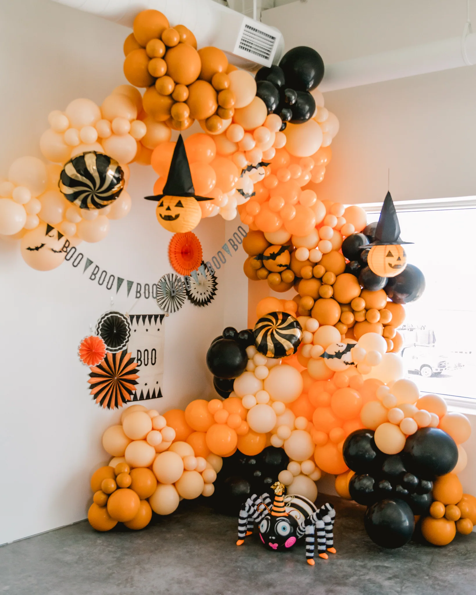 Haunted Hustle: Quick and Quirky Halloween Party Ideas