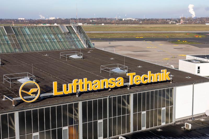 Decoding Maintenance Challenges: Lufthansa’s Unplanned Halt in Stake Sale Amidst Shifting Aviation Dynamics