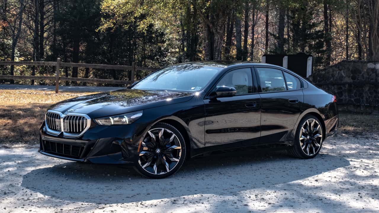 Revolution on Wheels: Unveiling the 2024 BMW 5 Series Marvel