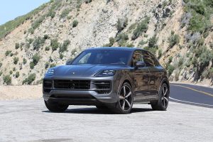 2024 porsche cayenne Driving Dynamics