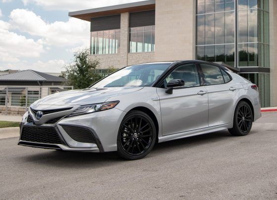 2024 Toyota Camry Hybrid