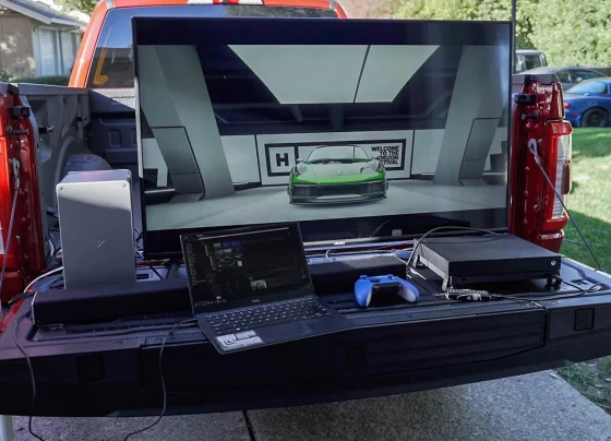 Tailgate Television Setup