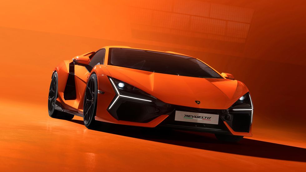 2024 Lamborghini Revuelto: Unleashing the Power of Precision Engineering