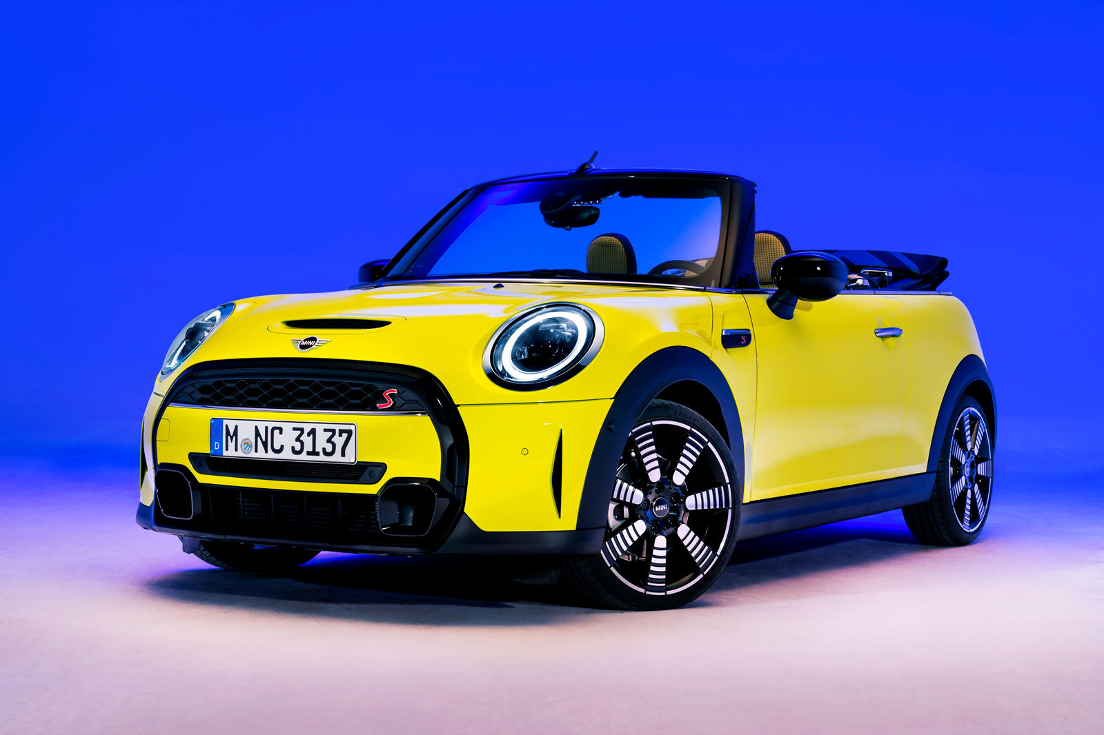 Pink Mini Cooper Convertible: The Ultimate Review, Pricing, and Specs Guide