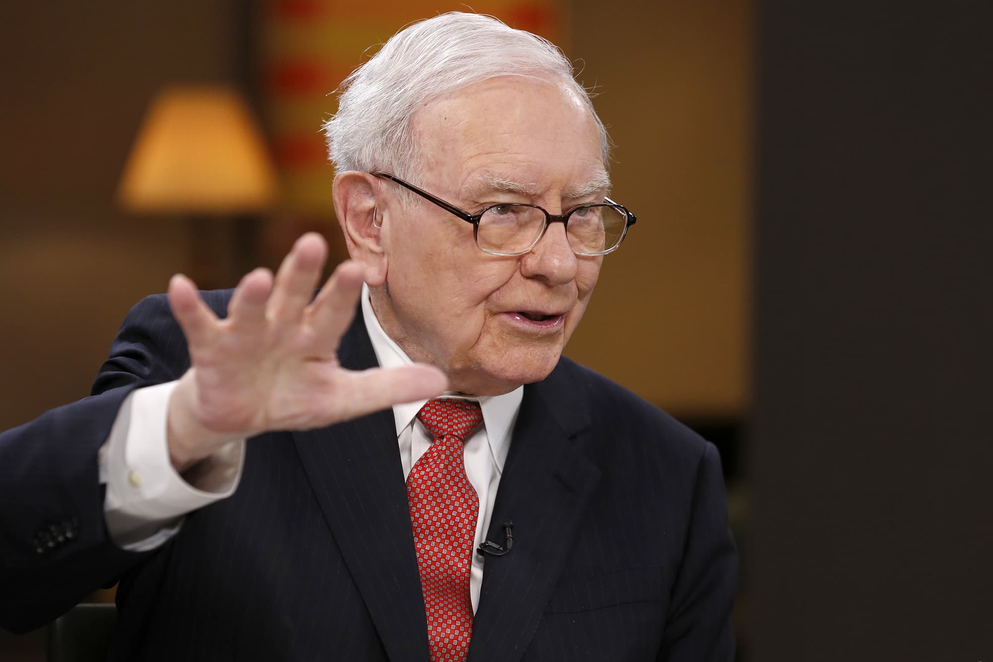 Buffett Bets Big on Microsoft: Value Trap or Tech Titan?