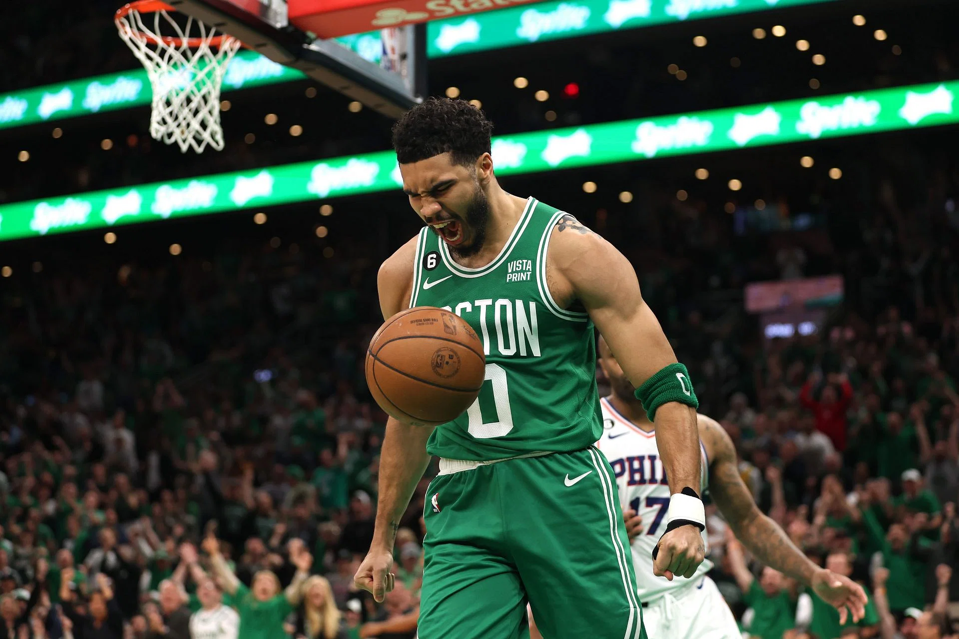 Celtics Fend Off Cavs, Return to Eastern Conference Finals