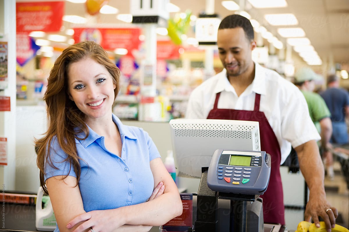 Tech Innovations in Retail: Enhancing Customer Experience