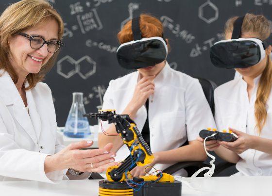 How Virtual Reality is Changing Education