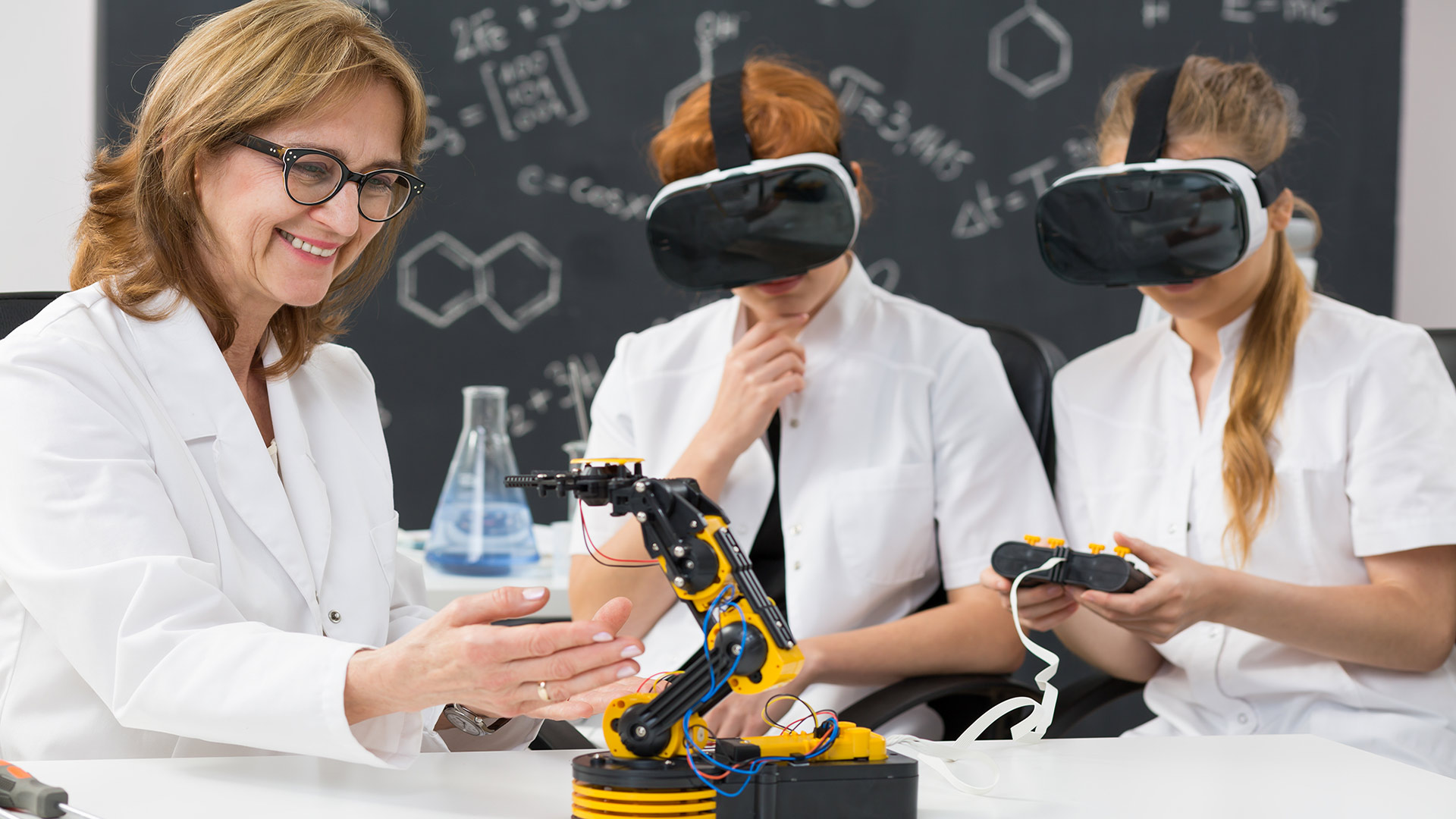 How Virtual Reality is Changing Education