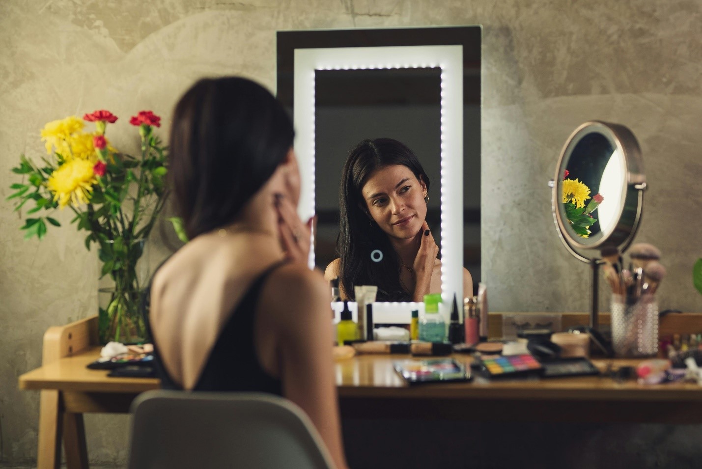 Top Smart Mirrors for Beauty and Fitness