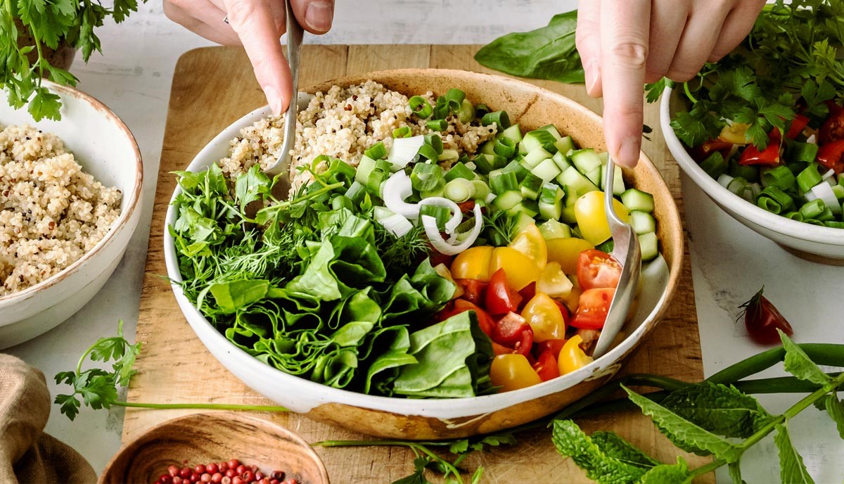 The Growth of Plant-Based Diets: Health Benefits and Risks