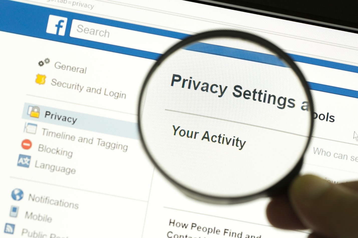 Social Media Privacy in 2024: Innovations and Regulations