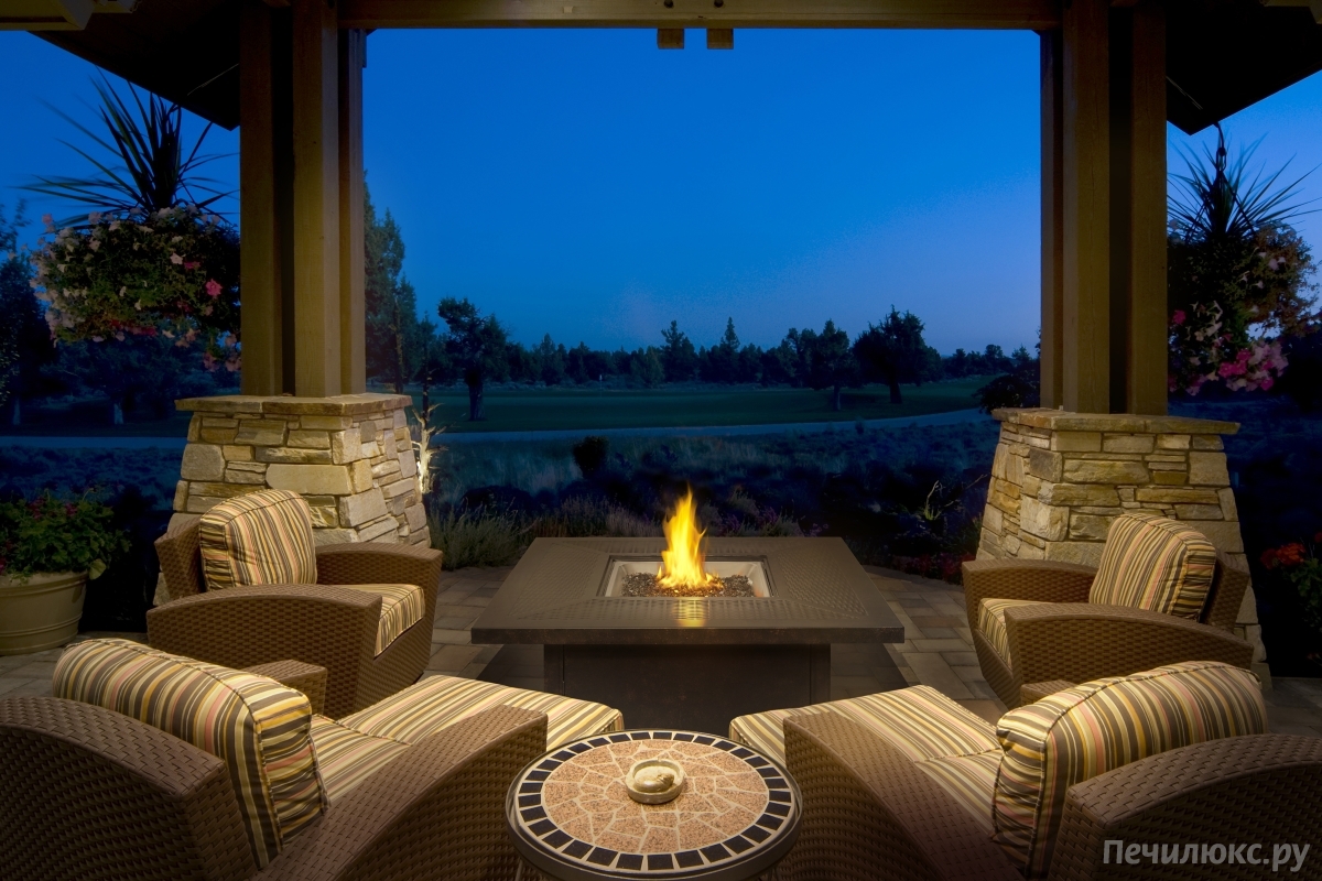 How to Create a Relaxing Firepit Space