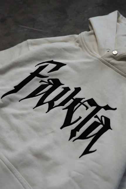 Favela Clothing: Street Culture, Identity, and Modern Style